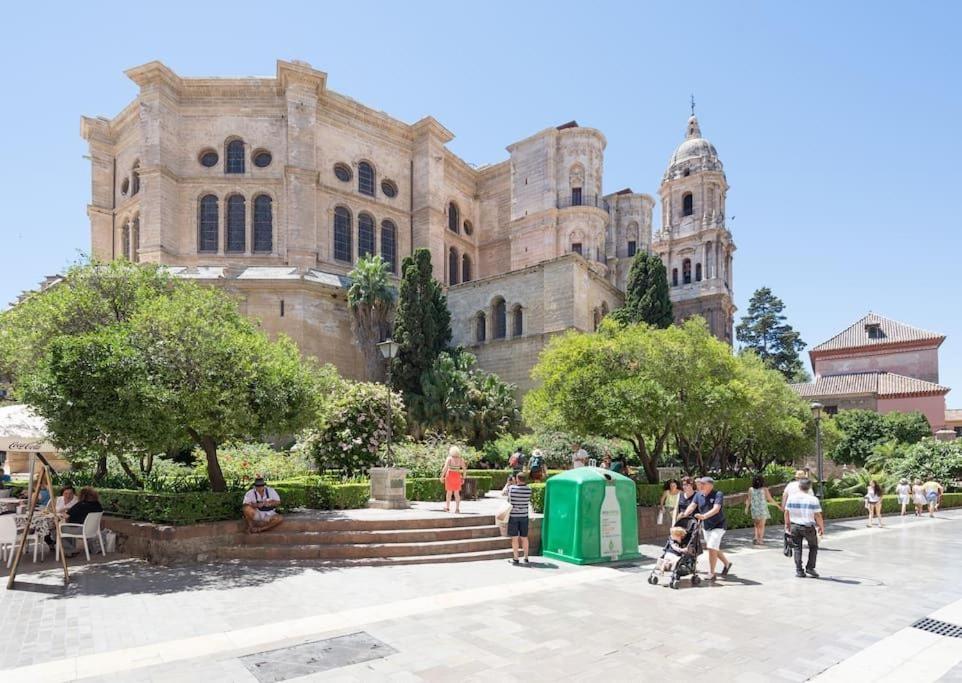 Cathedral Suites Málaga Oda fotoğraf