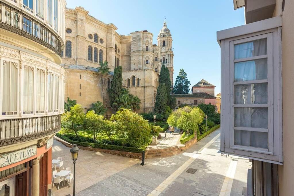 Cathedral Suites Málaga Oda fotoğraf